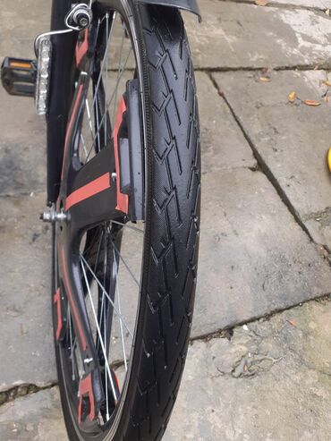 Şəhər velosipedləri: Yeni Şəhər velosipedi Stels, 28", Ödənişli çatdırılma — 2