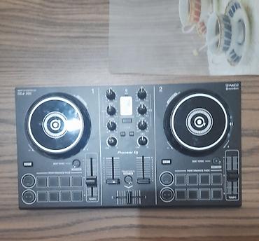 dj kontroler: Her kese salam.DDJ 200.ideal veziyyetde,ev sheraitinde 2 3 defe — 2