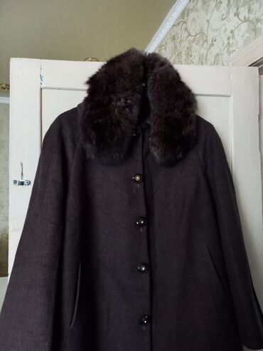 одежда секонд хенд оптом бишкек: Продаю пальто теплое