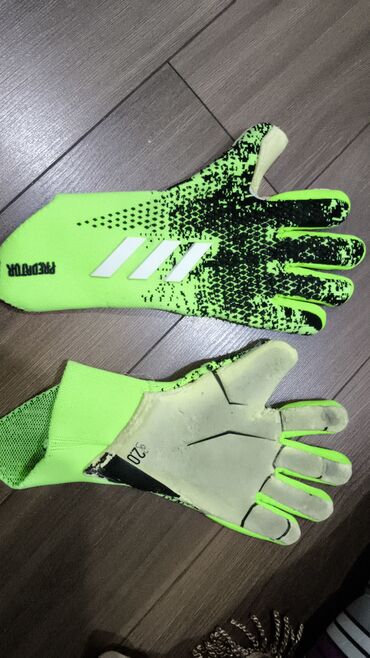 cudo üçün adidas kimono: Adidas Predator Frik, 20 AZN, az işlənib alana endirim olacaq