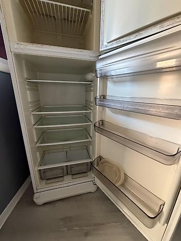 ariston: İşlənmiş 2 qapılı Hotpoint Ariston Soyuducu Satılır, rəng - Ağ — 3