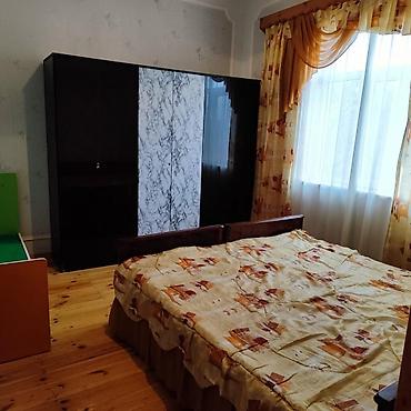 evl: Gulustanda 4 otaq birdende boyuk metbexi var heyet evi kiraye verilir — 3