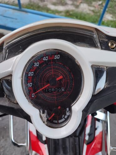 Mopedlər,skuterlər: Moto yaxşı vəziyyətdədir, 11000km sürülüb, ciddi heç bir problemi -da lalafo.az — 3 Mopedlər,skuterlər: Moto yaxşı vəziyyətdədir, 11000km sürülüb, ciddi heç bir problemi — 3