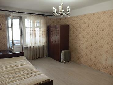 Mənzillər: Elmlər metrosu yaxınlığında (H. Cavid pr.89) kirayə 1 otaqlı tam — 8