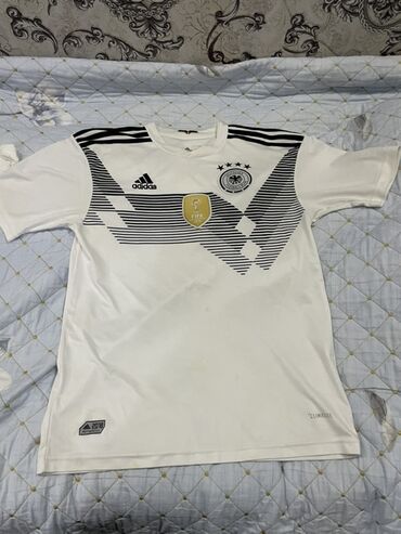 adidas: Futbolka, Adidas, rəng - Ağ