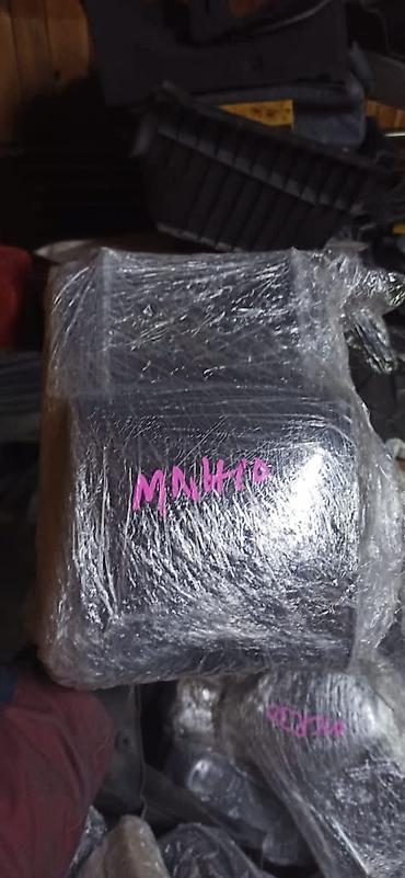 Другие детали салона: В наличии Подголовники Toyota Wish Toyota Estima Toyota Alphard — 8