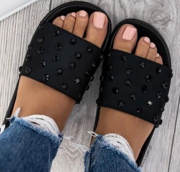 For girls: Slippers, Size: color - Black