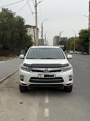 Toyota Highlander: 2012 г., 3.5 л, Автомат, Гибрид, Внедорожник