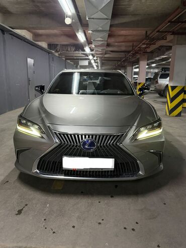 Lexus: Lexus ES: 2019 г., 2.5 л, Вариатор, Бензин, Седан — 1
