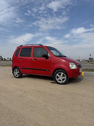 Suzuki Wagon R+: 2003 г., 1.3 л, Механика, Бензин, Хэтчбэк