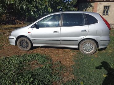 авто в москве: Nissan Almera Tino: 2001 г., 1.8 л, Механика, Бензин