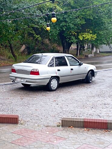 Daewoo: Daewoo Nexia: 2006 г., 1.5 л, Механика, Бензин, Седан