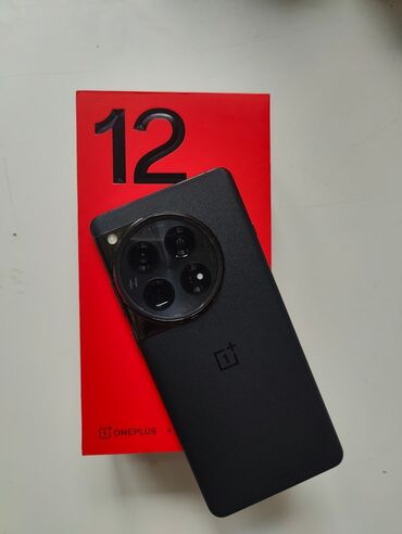 телефон ми 12: OnePlus Ace Pro, Б/у, 256 ГБ, цвет - Черный, 2 SIM