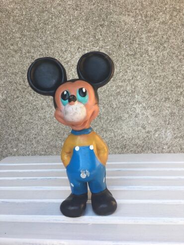 aktivni veš za decu: Original Mickey Mouse kolekcionarska igracka iz 1968. godine Cena