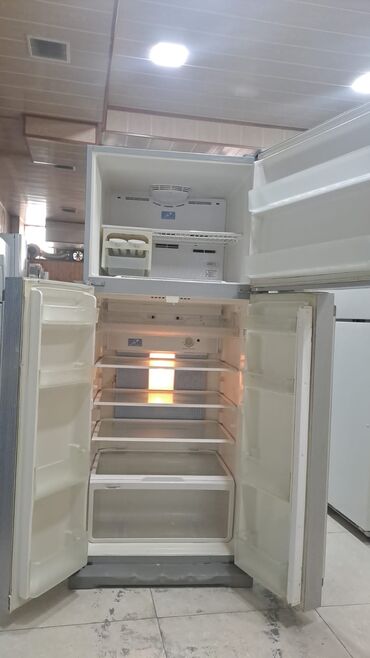 Soyuducular: Problemsizdir zəmanətlə satılır nofrosdur çeşidlerimiz çoxdur