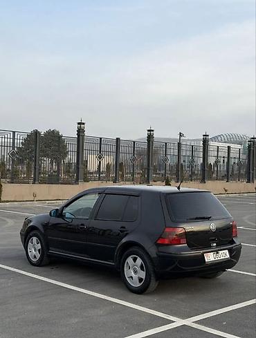 Volkswagen: Volkswagen Golf: 2000 г., 2 л, Механика, Бензин, Хэтчбэк — 8