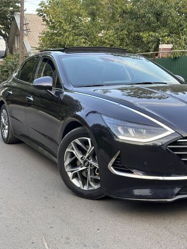 Hyundai Sonata: 2019 г., 2 л, Автомат, Бензин, Седан