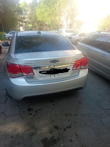 cruz 2015: Chevrolet Cruze: 1.5 l | 2015 il 285000 km Sedan — 2