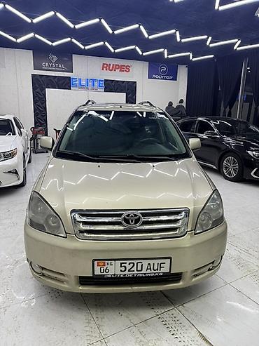 toyota kamry: Toyota Avensis Verso: 2003 г., 2 л, Механика, Дизель, Минивэн — 1