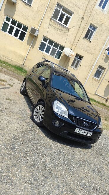 qəzali masinlar: Kia Carens: 2 л | 2011 г. Минивэн