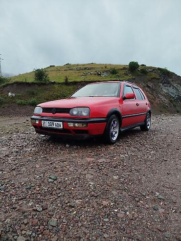 кпп тди: Volkswagen Golf: 1996 г., 2 л, Кол менен иштөөчү, Бензин, Хетчбек — 5