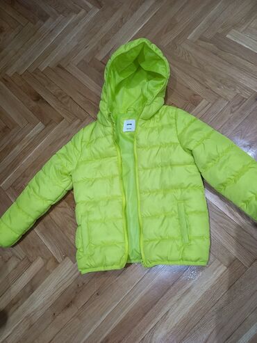 novi pazar zimske jakne: Jaknica vel.134 za decake. Kao nova, nekoliko puta obucena ali