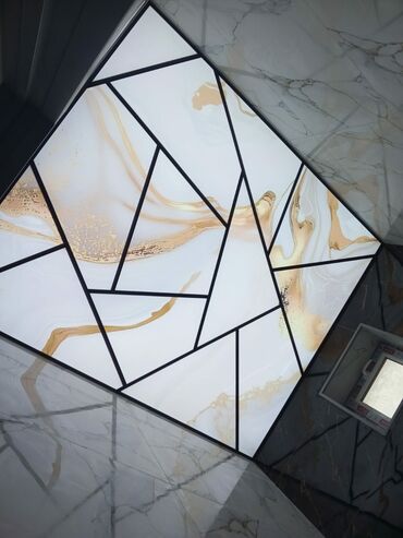 hamam ucun dolab: LED işıqlı dekorativ tavan paneli - Dizayn: Geometrik xətəli, mərmər