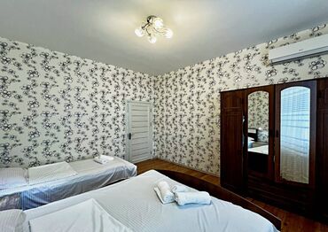 Günlük kirayə evlər: 70 kv. m, 4 otaqlı -da lalafo.az — 9 Günlük kirayə evlər: 70 kv. m, 4 otaqlı — 9