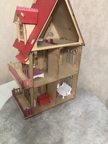 Игрушки: Деревянный кукольный домик с двумя этажами и мансардой. Высота -72 см at lalafo.kg — 5 Игрушки: Деревянный кукольный домик с двумя этажами и мансардой. Высота -72 см — 5