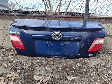 camry 75 se: Крышка багажника Toyota Camry (SE), синего цвета. - Оригинальная — 1