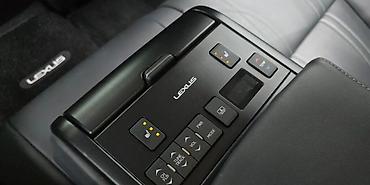 Lexus: Lexus ES: 2022 г., Седан — 12