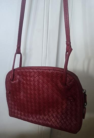Torbe: Bottega Veneta Nodini crvena kozna torba sa dugačkim kaišem. Crossbody — 6
