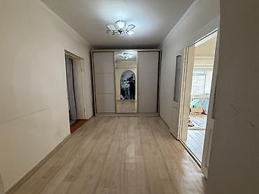 Продажа коттеджей и домов: Срочно продается полдома 68 квадрат газканализация вода, свет at lalafo.kg — 3 Продажа коттеджей и домов: Срочно продается полдома 68 квадрат газканализация вода, свет — 3