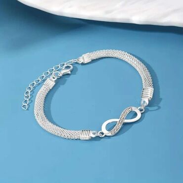 cartier muske narukvice: Charm bracelet, Material: Stainless steel