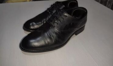 турецкая мужская обувь: Турецкие Туфли. Размер 39/40/41. Две пары. Почти новые. Одевали пару