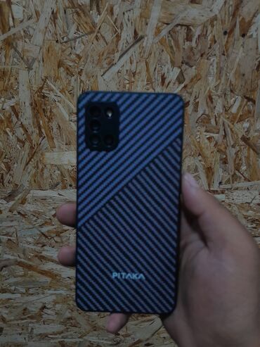 дешевые телефоны: Samsung Galaxy A31, Б/у, 64 ГБ, цвет - Черный