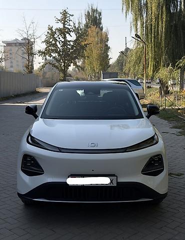 changan x7: Changan Qiyuan Q05: 2026 г., Электромобиль, Кроссовер — 1
