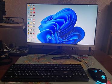 Masaüstü kompüterlər və komponentlər: Xaricə gedirəm deyə satıram. 16 gb ram 500 gb sdd 1 tbb hdd i7-9700 — 3