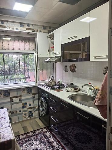 Köhnə tikili: Mingəçevir şəhər QRES qəsəbəsində, 4 saylı orta məktəbin yanında 5 — 18