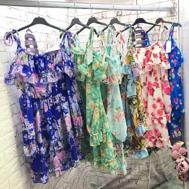 Haljine: 2400 na lalafo.rs — 4 Haljine: 2400 — 4