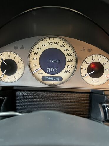 Mercedes-Benz: Mercedes-Benz E-Class: 2003 г., 3.2 л, Автомат, Бензин, Седан — 9