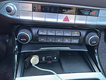 Kia: Kia Stinger: 2019 г., 2 л, Автомат, Бензин, Хэтчбэк — 24