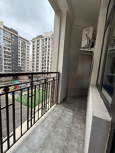 Продажа квартир: 2 комнаты, 63 м² — 13