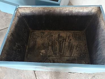 Товары и оборудование для с/х животных: Продаю самодельные тачки . Сделаны из металла дно 4мм стенки 3 мм — 9