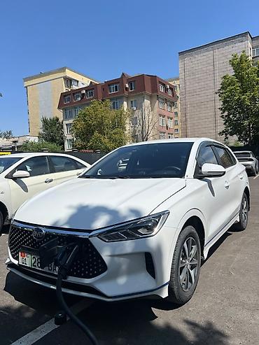 g2 master: BYD Qin: 2021 г., Автомат, Гибрид, Седан — 5