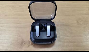 samsung not8: Galaxy buds 4pro black, тех. состояние идеальное, есть незначительные — 1
