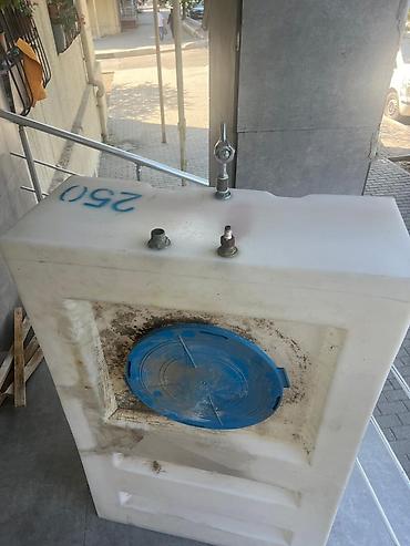 seyf qiymetleri: Bak, Plastik, 250 l l, İşlənmiş, Ünvandan götürmə — 5