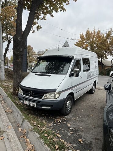 лобо машина: Легкий грузовик, Б/у