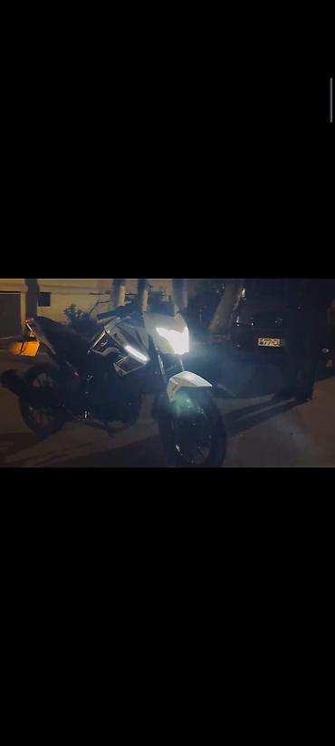 kuba moto: Kasmetik problemi var otur sur nomre təxpasport var 250 kub — 1