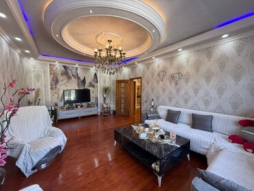 сайты недвижимости в баку: 3 комнаты, 100 м², Нет кредита, Свежий ремонт